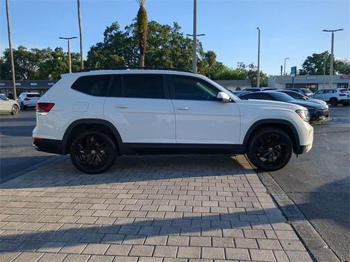 2023 Volkswagen Atlas 2.0T SE w/Technology