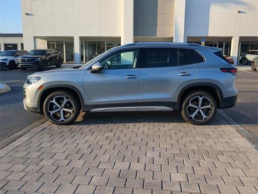 2025 Volkswagen Tiguan 2.0T SE