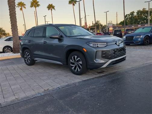 2025 Volkswagen Tiguan 2.0T S