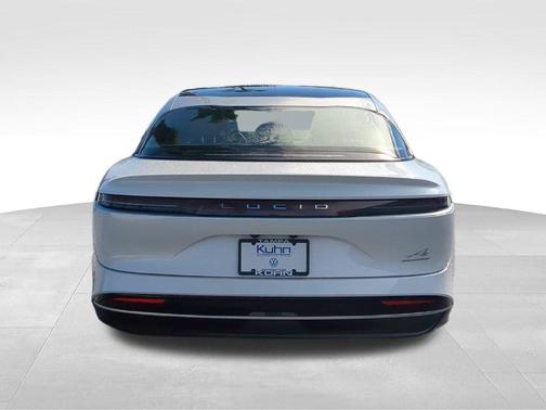 Stellar White Metallic 2025 Lucid Air Touring