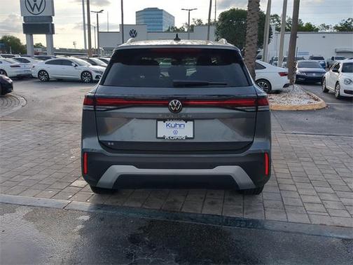 2025 Volkswagen Tiguan 2.0T SE