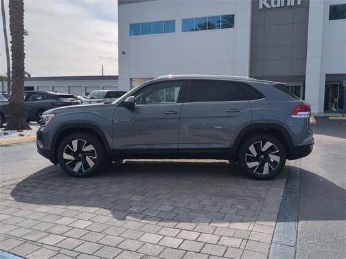 2025 Volkswagen Atlas Cross Sport 2.0T SE w/Technology