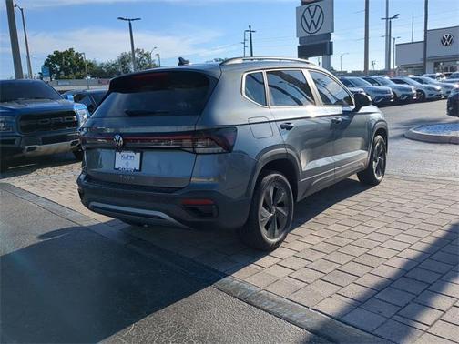 2025 Volkswagen Taos 1.5T S