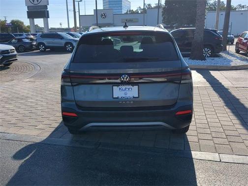 2025 Volkswagen Taos 1.5T S