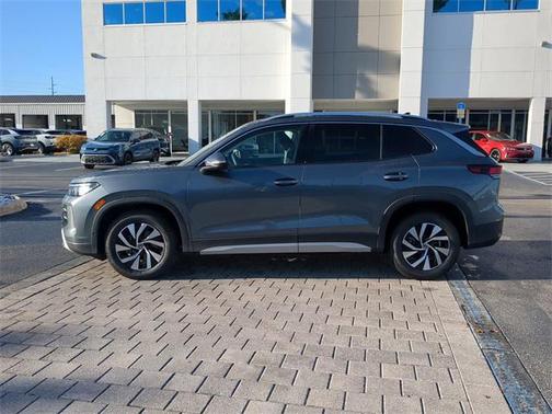 2025 Volkswagen Tiguan 2.0T S
