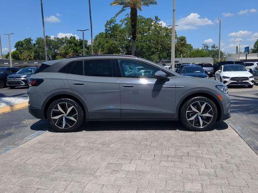 Pure Gray 2023 Volkswagen ID.4 Pro S