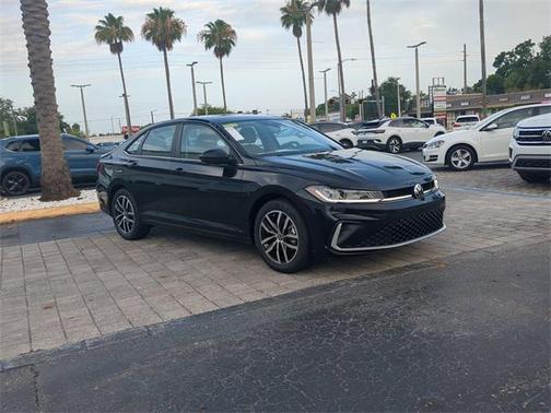 2025 Volkswagen Jetta 1.5T SE