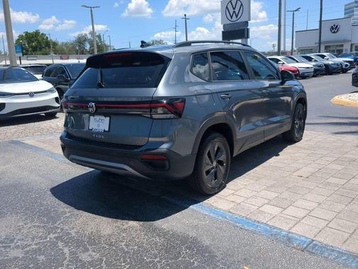 Platinum Gray Metallic 2025 Volkswagen Taos 1.5T S