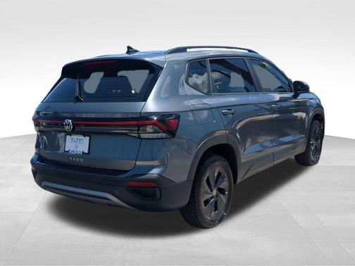 Platinum Gray Metallic 2025 Volkswagen Taos 1.5T S