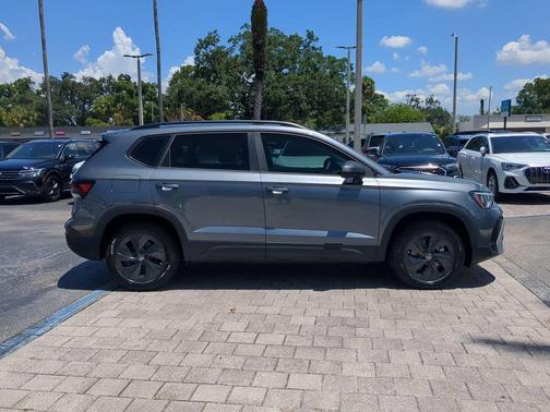 Platinum Gray Metallic 2025 Volkswagen Taos 1.5T S