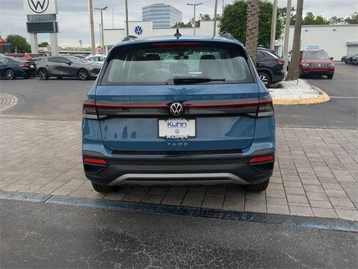2025 Volkswagen Taos 1.5T S