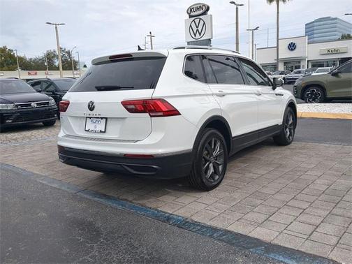 2022 Volkswagen Tiguan 2.0T SE