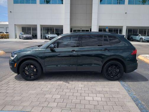 Dark Moss Green Metallic 2019 Volkswagen Tiguan 2.0T S
