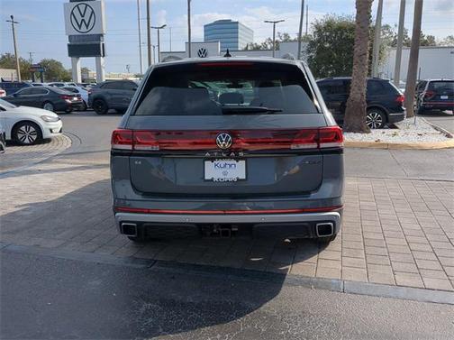 2025 Volkswagen Atlas 2.0T Peak Edition