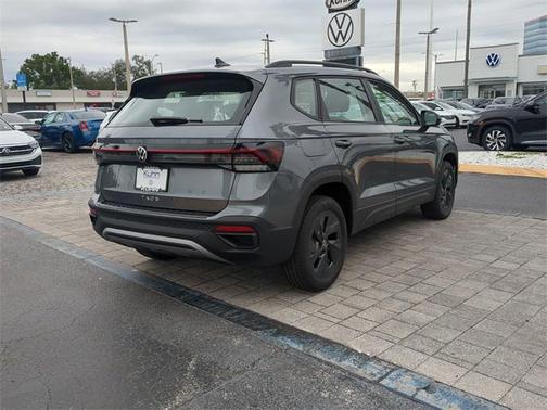 2025 Volkswagen Taos 1.5T S
