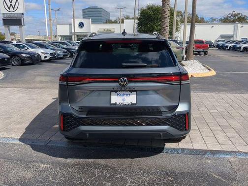 platinum gray metallic 2026 Volkswagen Tiguan 2.0T SE R-Line Black