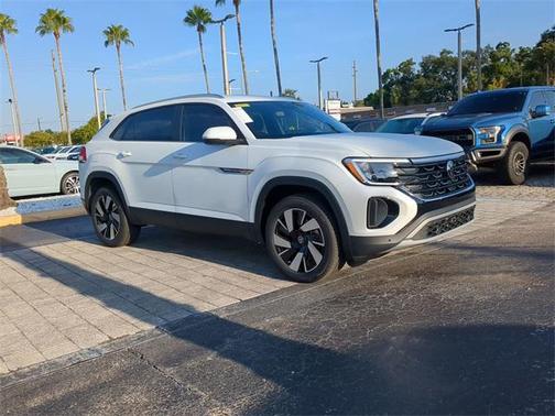 2026 Volkswagen Atlas Cross Sport 2.0T SE w/Technology