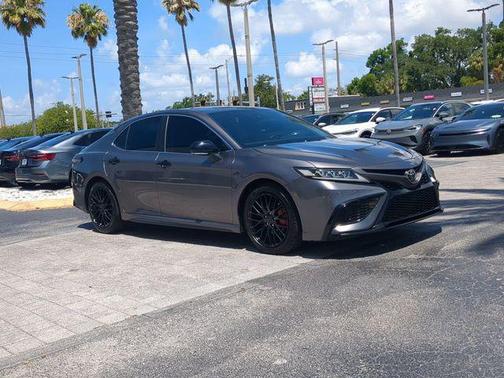 Predawn Gray Mica 2022 Toyota Camry SE