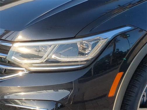 2024 Volkswagen Tiguan 2.0T SEL R-Line 4MOTION