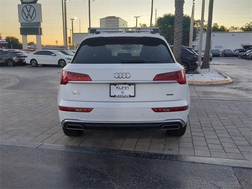 2024 Audi Q5 45 S line Premium Plus