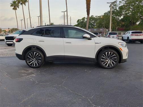 2025 Volkswagen ID.4 AWD Pro