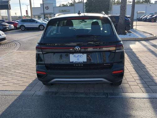 2025 Volkswagen Taos 1.5T S