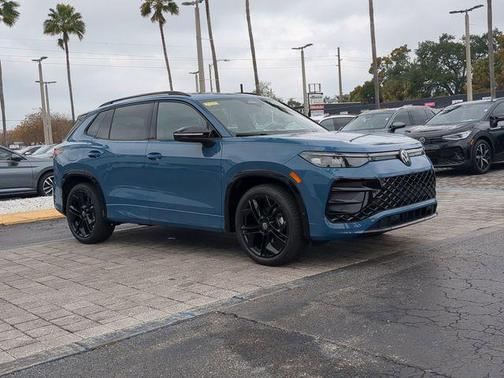 monterey blue pearl 2026 Volkswagen Tiguan 2.0T SE R-Line Black