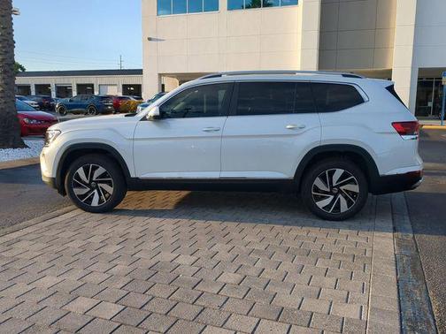 2026 Volkswagen Atlas 2.0T SEL
