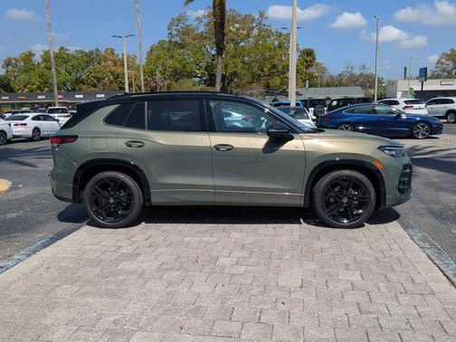 Avocado Green w/Deep Black Roof 2026 Volkswagen Tiguan 2.0T SE R-Line Black