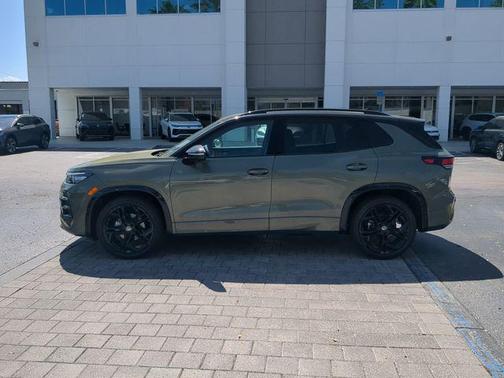 Avocado Green w/Deep Black Roof 2026 Volkswagen Tiguan 2.0T SE R-Line Black