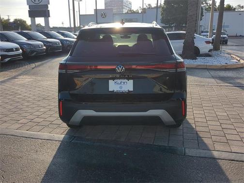 2025 Volkswagen Tiguan 2.0T S