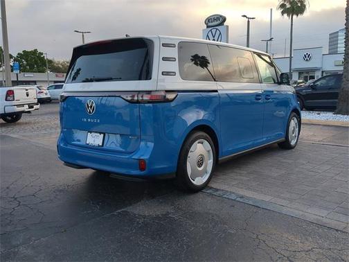 2025 Volkswagen ID. Buzz 1st Edition with 4MOTION