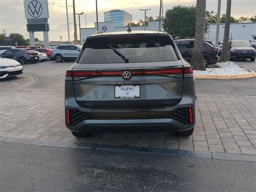 2025 Volkswagen Tiguan 2.0T SE R-Line Black