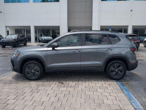 Platinum Gray Metallic 2025 Volkswagen Taos 1.5T S