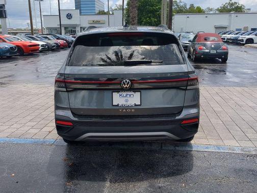 Platinum Gray Metallic 2025 Volkswagen Taos 1.5T S