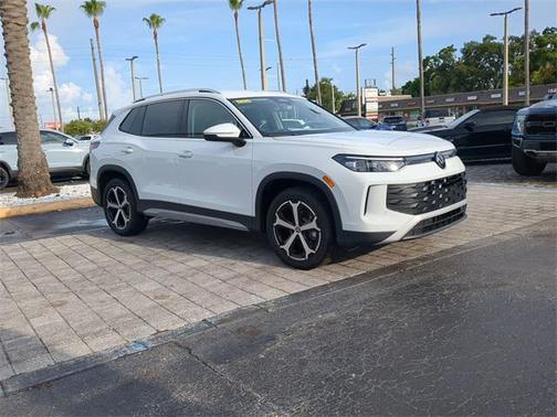 2025 Volkswagen Tiguan 2.0T SE