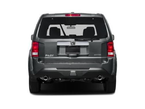 Modern Steel Metallic 2015 Honda Pilot SE