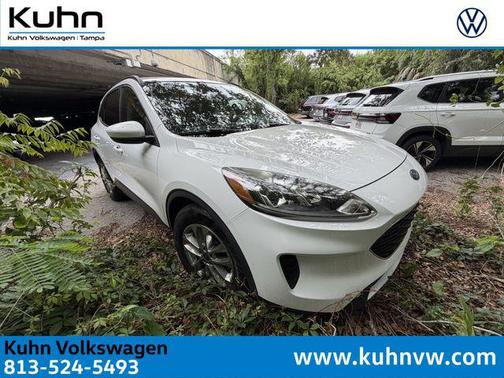 OXFORD WHITE 2020 Ford Escape SE