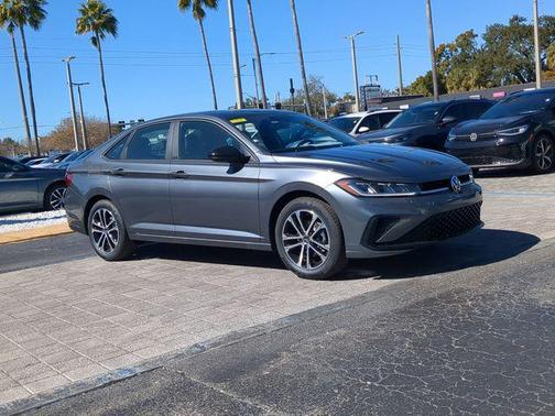 Platinum Gray Metallic 2026 Volkswagen Jetta 1.4T S