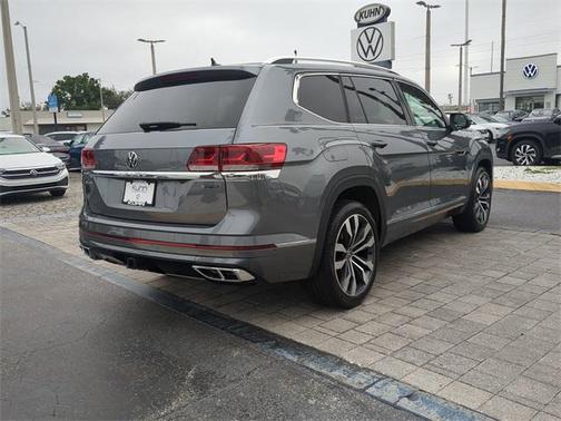 2023 Volkswagen Atlas 3.6L SEL Premium
