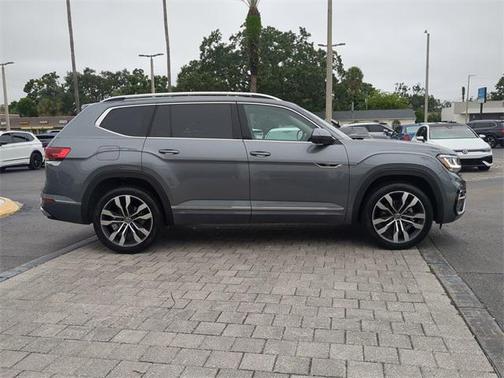 2023 Volkswagen Atlas 3.6L SEL Premium