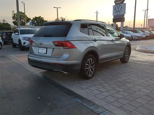 2020 Volkswagen Tiguan 2.0T SE