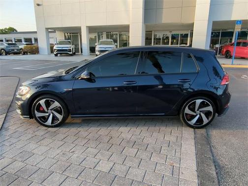 2018 Volkswagen Golf GTI 2.0T S 4-Door