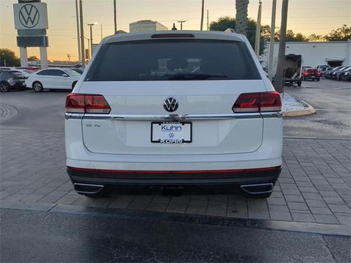 2021 Volkswagen Atlas 3.6L SE w/Technology