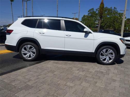 2021 Volkswagen Atlas 3.6L SE w/Technology