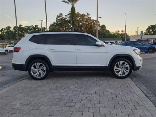 2021 Volkswagen Atlas 3.6L SE w/Technology