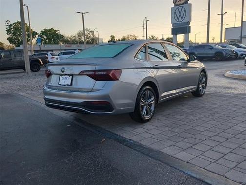 2024 Volkswagen Jetta 1.5T SE