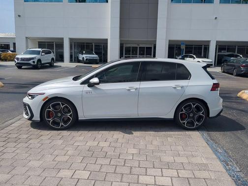 opal white pearl 2026 Volkswagen Golf GTI 2.0T S DSG