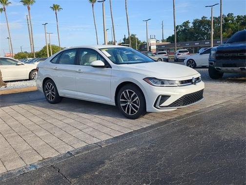 2025 Volkswagen Jetta 1.5T SE