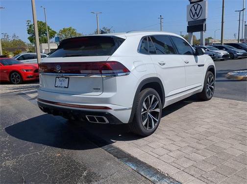 2025 Volkswagen Atlas Cross Sport 2.0T SEL Premium